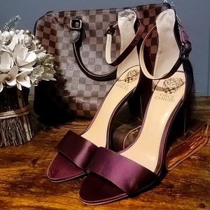 Vince Camuto burgundy heels